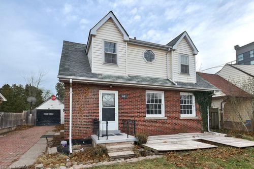 46 Plains Rd E, Burlington, ON, L7T2B9 | Card Image