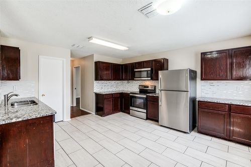 2232 White Pine Dr, Little Elm, TX, 75068-5666 | Card Image