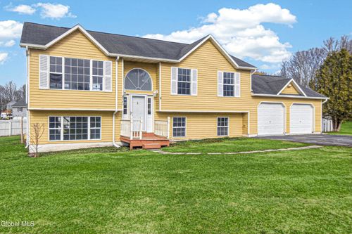 343 Hickory Ln, Central Square, NY, 13036-2658 | Card Image