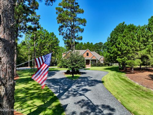 1512 Linden Rd, Aberdeen, NC, 28315-5627 | Card Image
