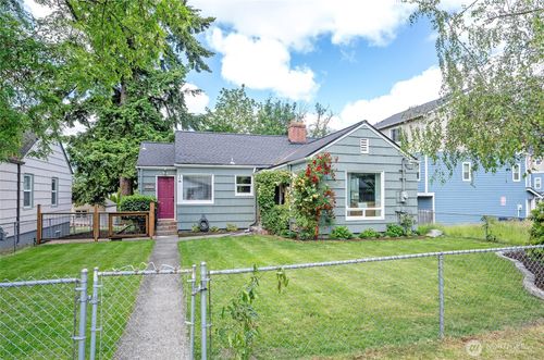 8026 S Bell St, Tacoma, WA, 98408-5803 | Card Image