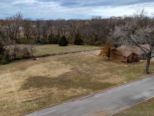  Meadow Creek Lane, Dewey, OK, 74029 | Card Image