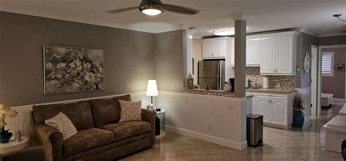 apt-111-900 Atlantic Shores Blvd, Hallandale Beach, FL, 33009-2610 | Card Image
