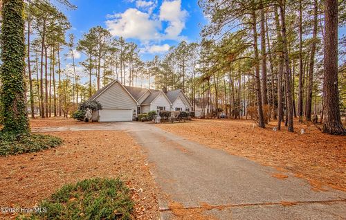 2-28900-2 Deercroft Dr, Wagram, NC, 28396-9682 | Card Image
