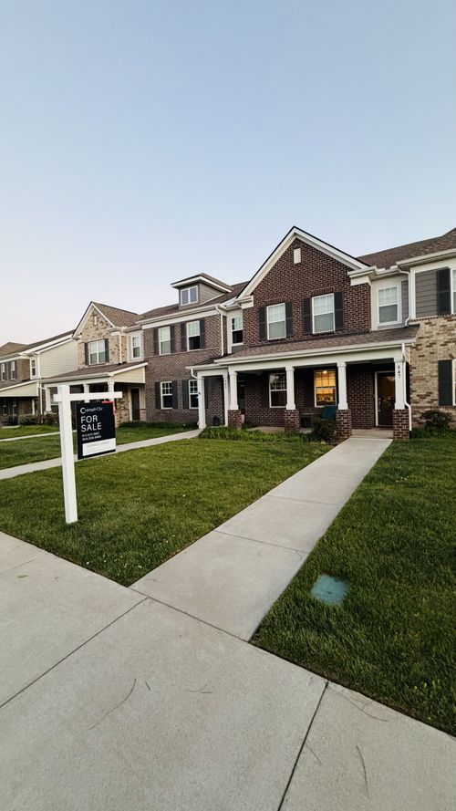 547 Swanholme Dr, Murfreesboro, TN, 37128-1849 | Card Image