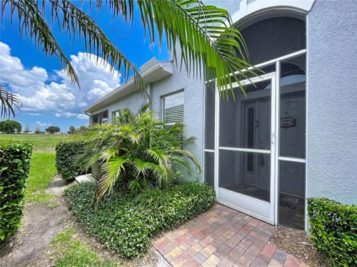 614 Chipper Dr, Sun City Center, FL, 33573-5876 | Card Image