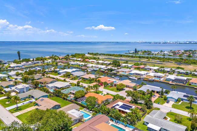 345 Dorset Dr, House other with 3 bedrooms, 2 bathrooms and null parking in Cocoa Beach FL | Image 33