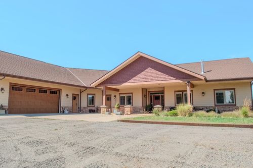 9724 S Darknell Rd, Valleyford, WA, 99036-8502 | Card Image