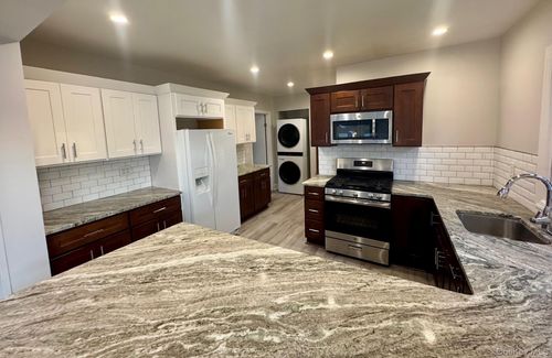 1-33 Harrison Ave, Lynbrook, NY, 11563-3418 | Card Image