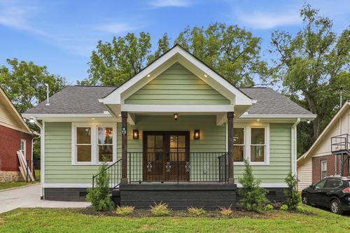 918 Petway Ave, Nashville, TN, 37206-3406 | Card Image