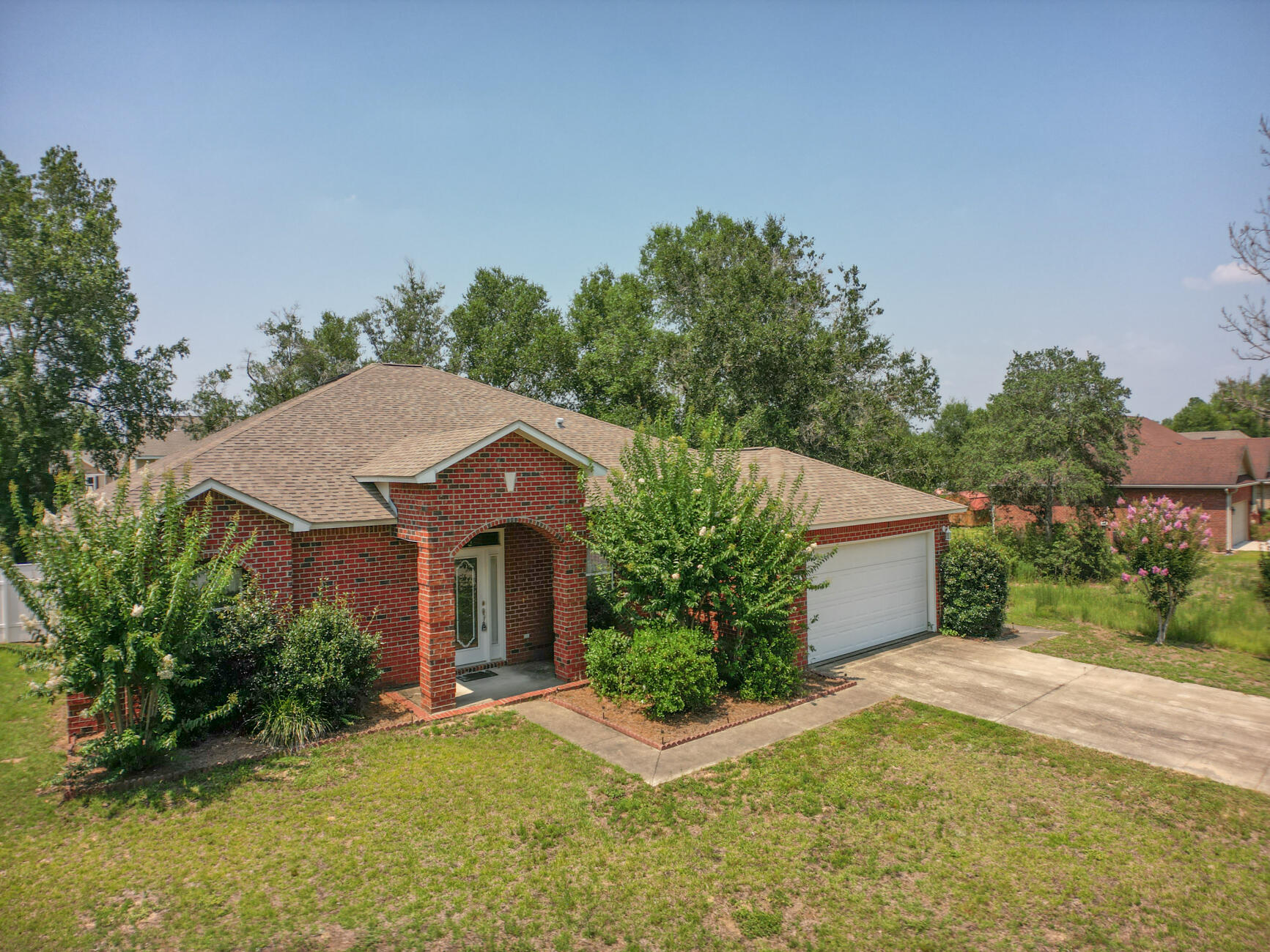 Magnolia Lake Dr, Defuniak Springs, FL 32433
