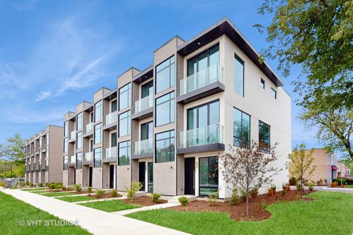 6332 Hennings Ct, Morton Grove, IL, 60053-4401 | Card Image