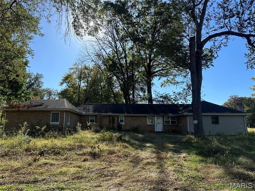 10477 Toelle Ln, Saint Louis, MO, 63137-3503 | Card Image