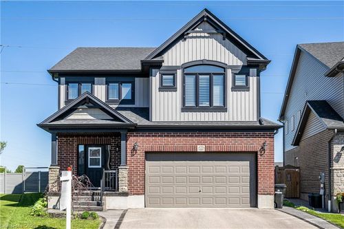 260 Dewdrop Cres, Waterloo, ON, N2V0A9 | Card Image