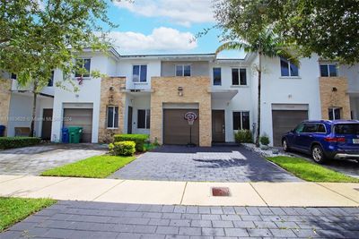 17629 Sw 150th Ct, Townhouse with 3 bedrooms, 2 bathrooms and null parking in Miami FL | Image 1