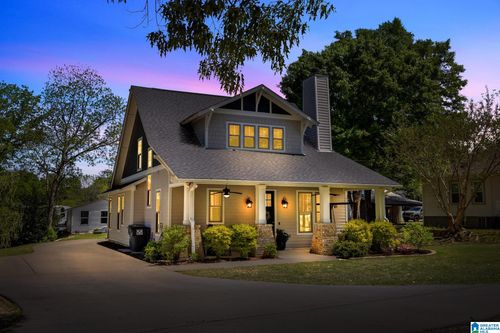 214 3rd St, Helena, AL, 35080-3218 | Card Image