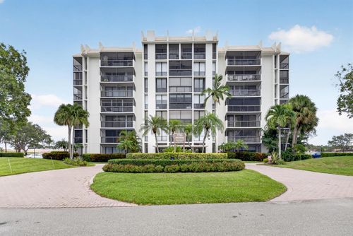 1761 Se Bridgewood Drive, Boca Raton, FL, 33434 | Card Image