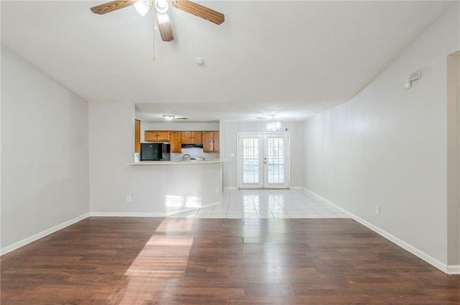 870 Chapman Cir, House other with 3 bedrooms, 2 bathrooms and 4 parking in Stone Mountain GA | Image 5