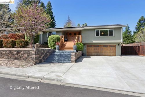 3744 Northridge Dr, Concord, CA, 94518-1647 | Card Image