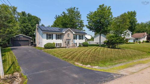 157 Meadowland Ave, Valley, NS, B2N6K1 | Card Image