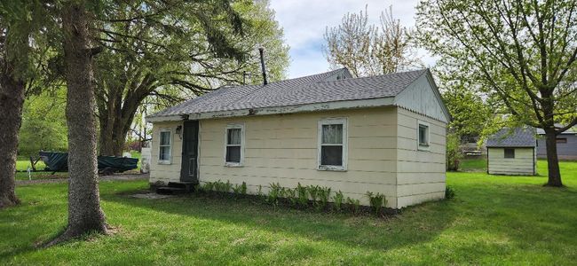 Front | Image 13