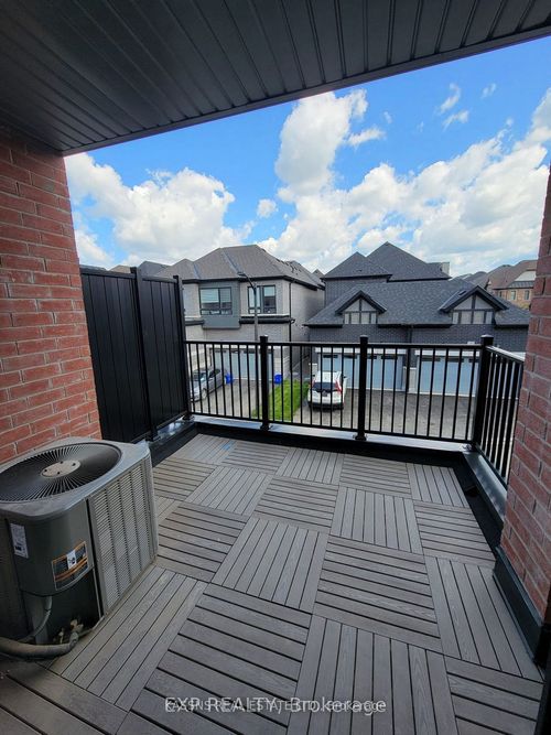3305 6th Line, Oakville, ON, L6H0Z6 | Card Image