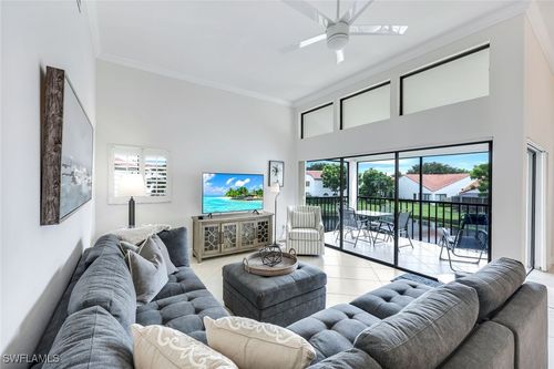f204-631 Beachwalk Cir, NAPLES, FL, 34108-8721 | Card Image