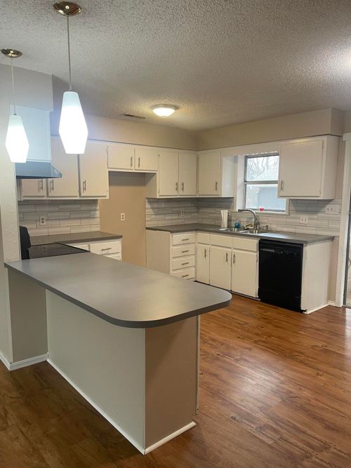 10005 Wolf Creek Dr, Grove, OK, 74344-4701 | Card Image