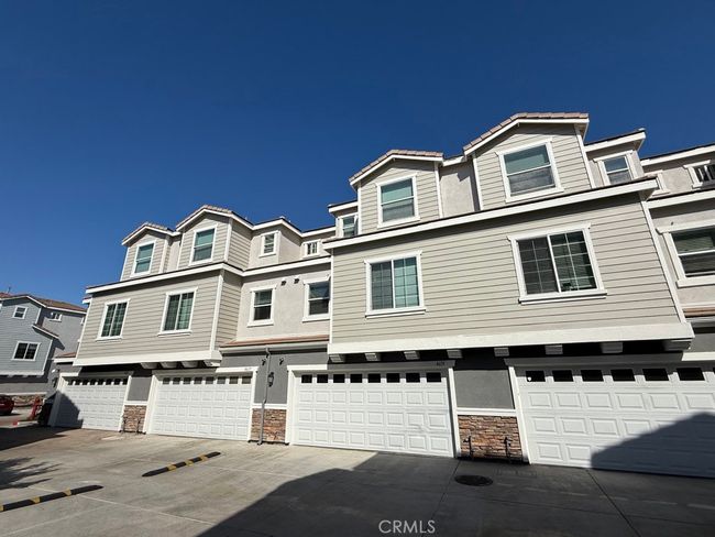 4619 Alekona Ct, Townhouse with 4 bedrooms, 4 bathrooms and 2 parking in Cypress CA | Image 4