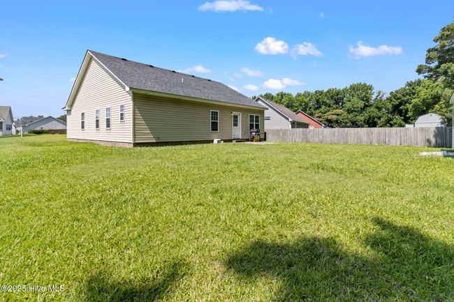 326 Nugget Trl, House other with 3 bedrooms, 2 bathrooms and 1 parking in Elizabeth City NC | Image 8
