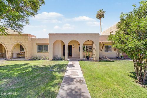 2109 E Dunbar Dr, Tempe, AZ, 85282-7452 | Card Image