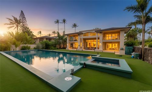 235 Portlock Rd, Honolulu, HI, 96825-2030 | Card Image