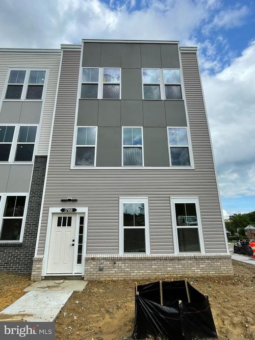 17977 Alicia Ave, Dumfries, VA, 22025 | Card Image