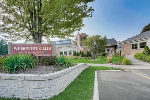 824 Minnesota Cir, Carol Stream, IL, 60188-9220 | Card Image