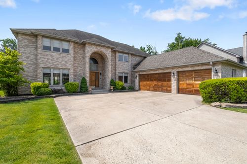 2471 Glen Eagles Dr, Olympia Fields, IL, 60461-1172 | Card Image