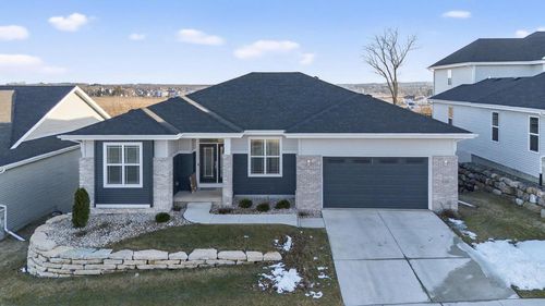 10421 Velvet Willow Rd, Verona, WI, 53593-8243 | Card Image