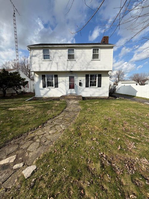 509 E North St, Kenton, OH, 43326-1618 | Card Image