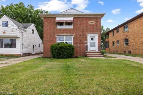 3113 Snow Rd, Parma, OH, 44134-2955 | Card Image