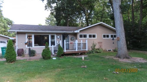 68863 6th St, Edwardsburg, MI, 49112-9555 | Card Image