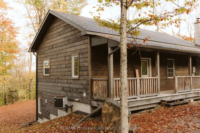 1613 Mumford Rd, House other with 1 bedrooms, 1 bathrooms and 10 parking in Highlands East ON | Image 34