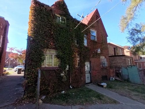 17366 Monica St, Detroit, MI, 48221-2604 | Card Image