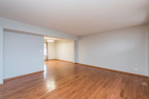 38429 N Creek Ct, Beach Park, IL, 60087-1623 | Card Image