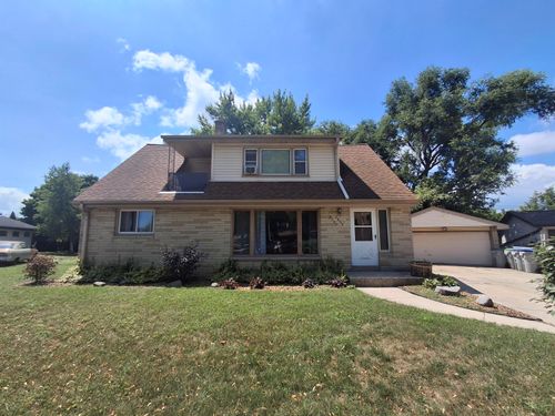 2537 W Bridge St, Milwaukee, WI, 53221-4948 | Card Image