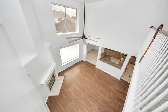 1605 Spring Glen Ln, House other with 5 bedrooms, 4 bathrooms and 2 parking in Pearland TX | Image 21
