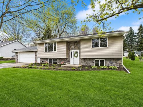 W1942 Vandenberg Street, FREEDOM, WI, 54130 | Card Image