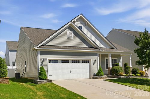 224 Fesperman Cir, Troutman, NC, 28166-3400 | Card Image