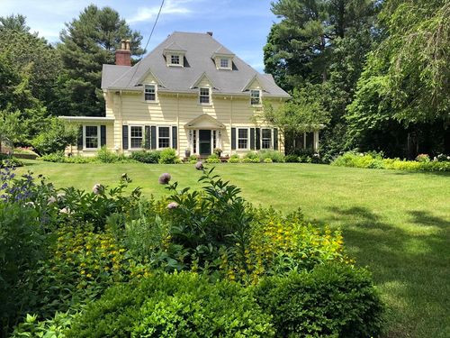 47 Bemis Rd, Dedham, MA, 02026-5608 | Card Image