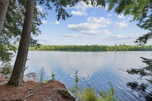 492 Point Dr, Mount Vernon, ME, 04352-3531 | Card Image