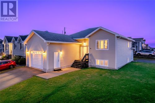 83 Hopedale Cres, St. John's, NL, A1B0B3 | Card Image