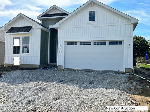 8932 Franklin St Nw, Massillon, OH, 44646-0001 | Card Image